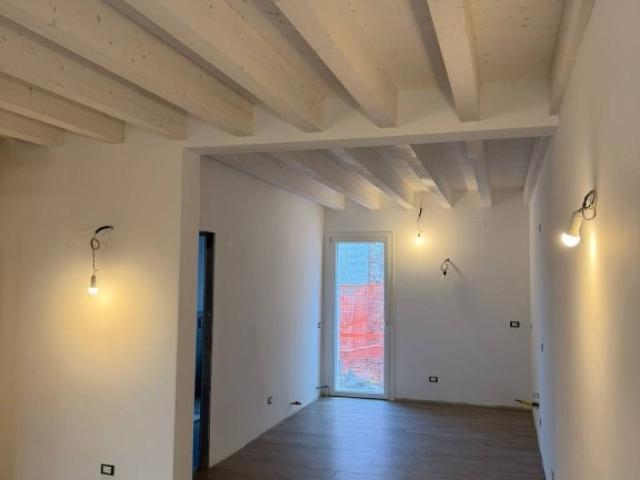 Villa Schiera in vendita a Gerre De' Caprioli, Lombardia