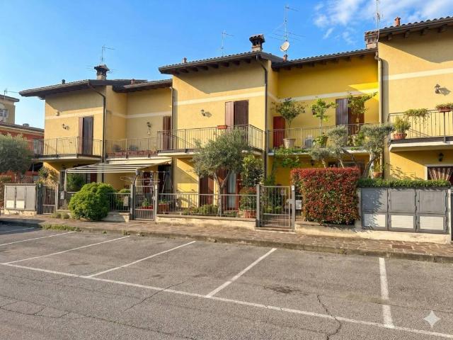 Villa Schiera in vendita a Ghedi, Lombardia