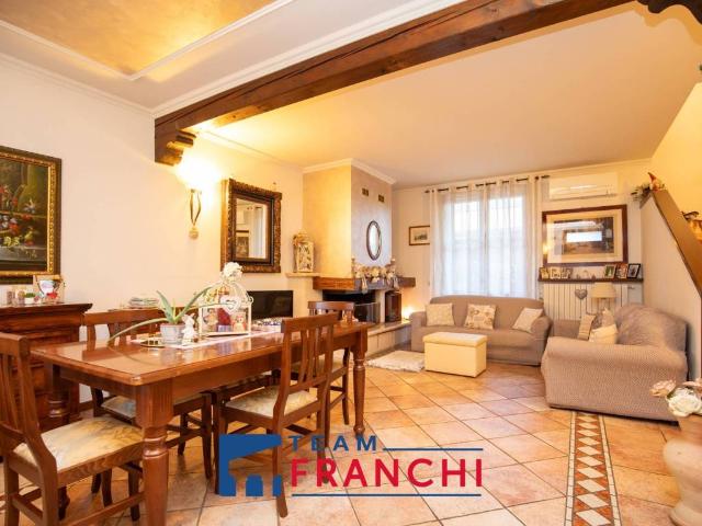 Villa Indipendente in vendita a Ghedi, Lombardia