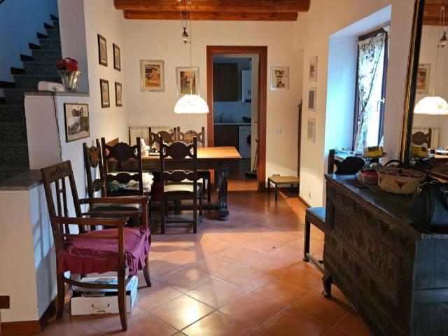 Villa Schiera in vendita a Piemonte, Novara