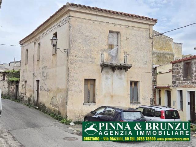 Villa Schiera in vendita a Ghilarza, Sardigna/Sardegna