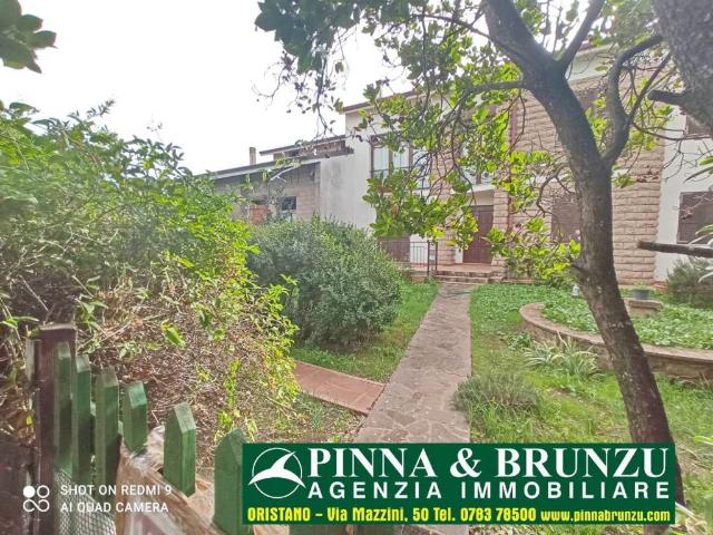 Villa Schiera in vendita a Ghilarza, Sardigna/Sardegna
