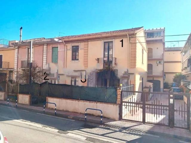 Villa Schiera in vendita a Chianchitta, Giardini Naxos