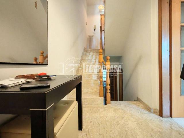 Villa Schiera in vendita a Puglia, Bari