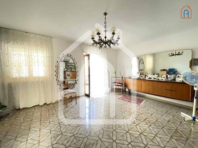 Villa Schiera in vendita a Puglia, Bari
