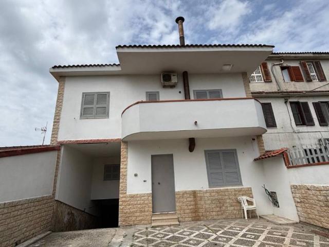 Villa Schiera in vendita a Giugliano In Campania, Campania