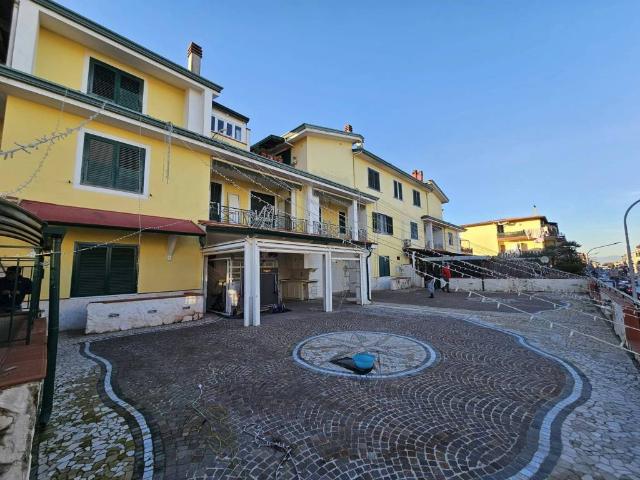 Villa Schiera in vendita a Giugliano In Campania, Campania