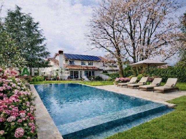 Villa Schiera in vendita a Gorle, Lombardia