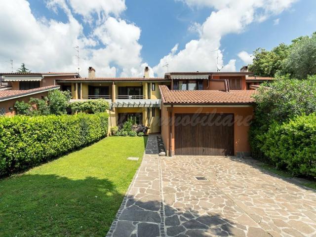 Villa Schiera in vendita a Gorle, Bergamo