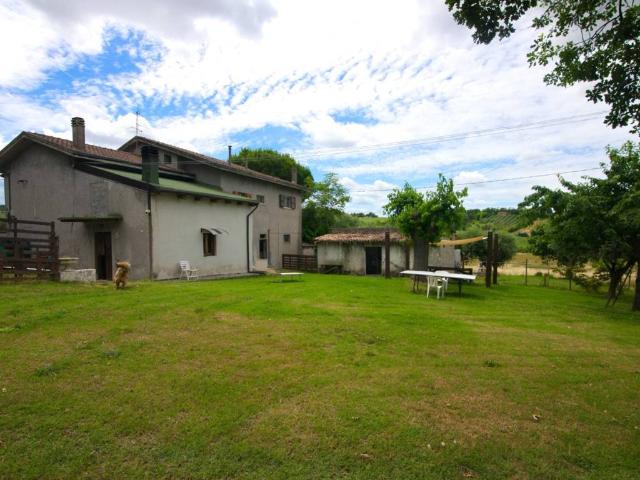 Villa Schiera in vendita a Marche, Pesaro E Urbino