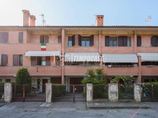 Villa Schiera in vendita a Unione Terre di Pianura, Granarolo Dell'emilia