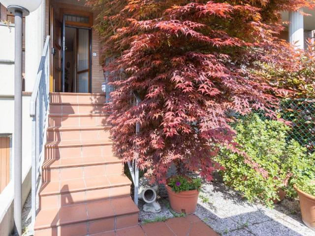 Villa Schiera in vendita a Unione Terre di Pianura, Granarolo Dell'emilia