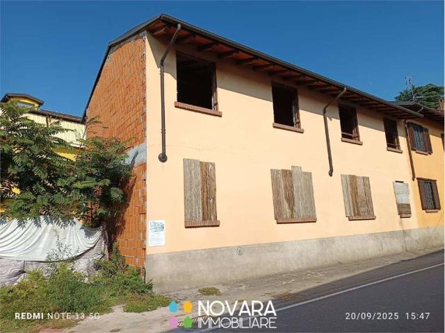 Villa Schiera in vendita a Gravellona Lomellina, Lombardia