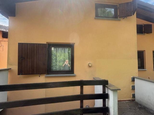 Villa Schiera in vendita a San Fermo, Grone