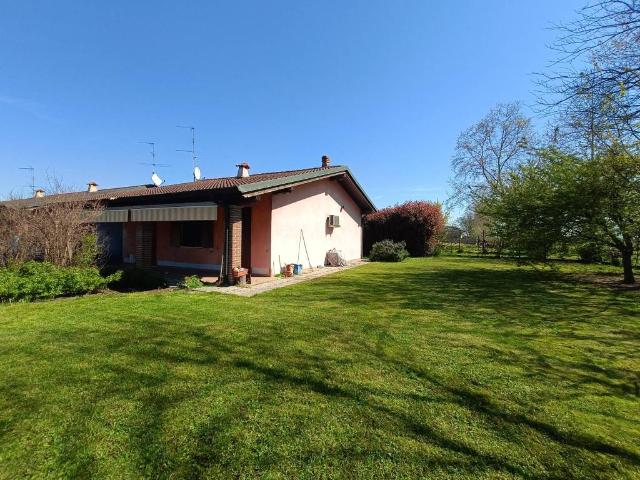 Villa Schiera in vendita a Grontardo, Lombardia