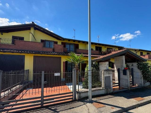 Villa Schiera in vendita a Gropello Cairoli, Lombardia
