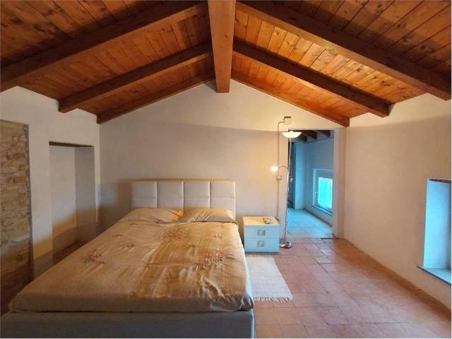 Villa Schiera in vendita a Gropparello, Reggio Emilia