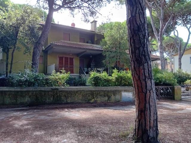 Villa Schiera in vendita a Rosmarina, Monte Argentario