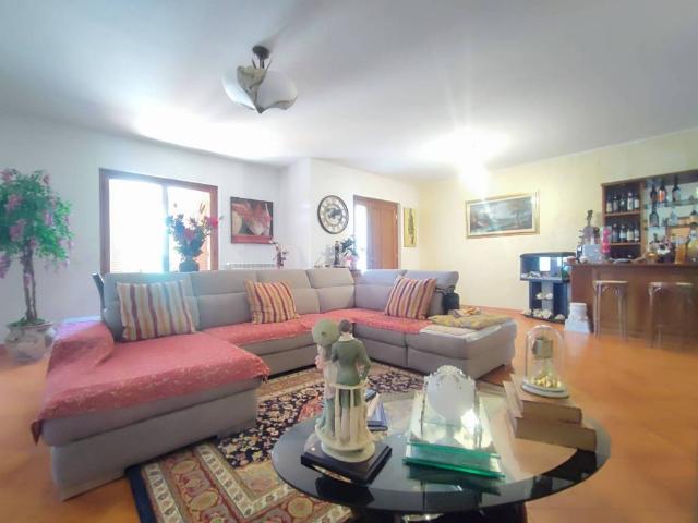 Villa Schiera in vendita a Casalecci, Monte Argentario