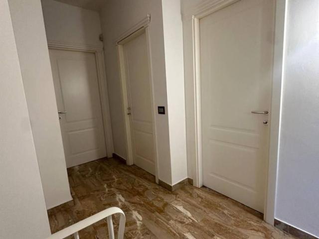 Villa Schiera in vendita a Grottammare, Ascoli Piceno