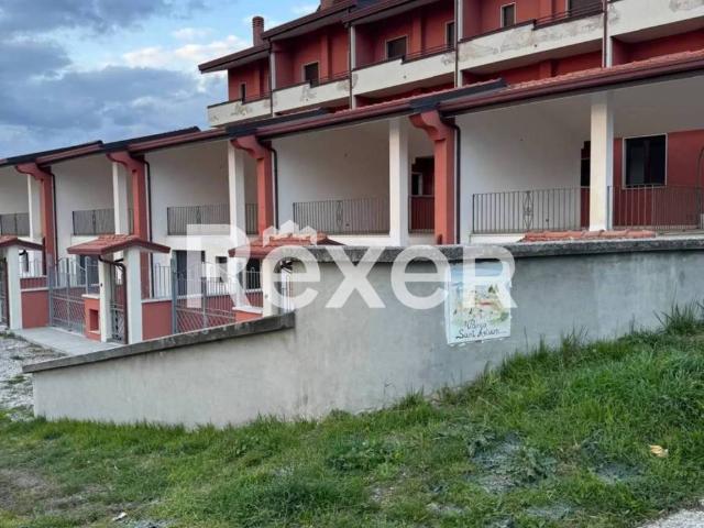 Villa Schiera in vendita a Guardia Sanframondi, Campania