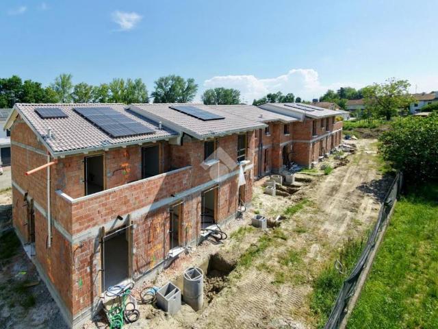 Villa Schiera in vendita a Bassa Reggiana, Re