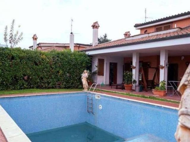 Villa Schiera in vendita a Guidonia Montecelio, Roma Capitale