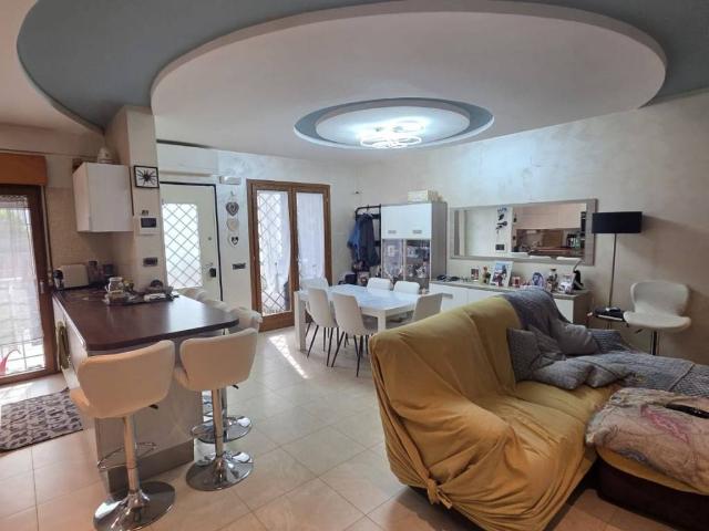 Villa Schiera in vendita a Guidonia Montecelio, Roma Capitale