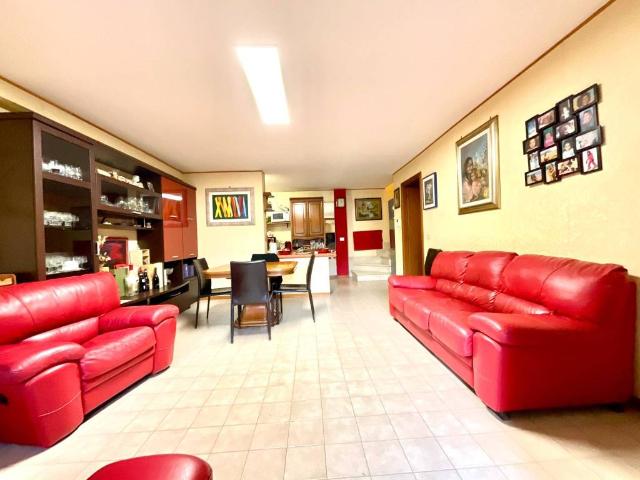 Villa Schiera in vendita a Guidonia Montecelio, Roma Capitale
