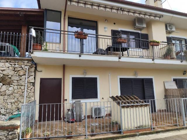 Villa Schiera in vendita a Guidonia Montecelio, Roma Capitale