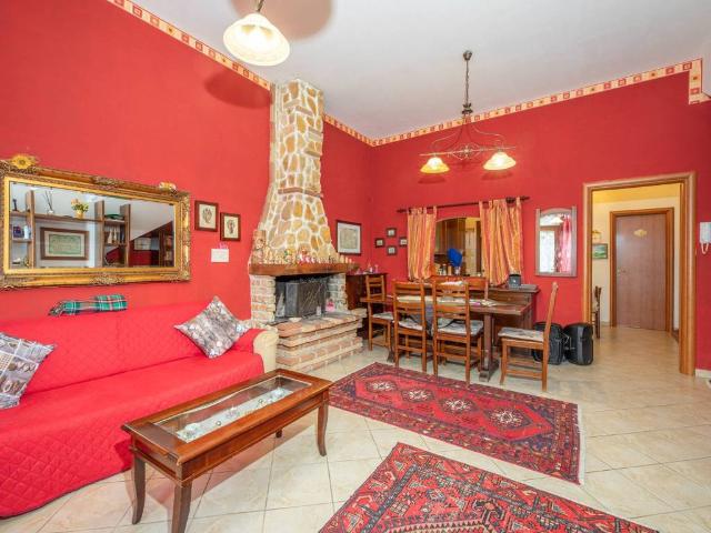 Villa Schiera in vendita a Guidonia Montecelio, Roma Capitale