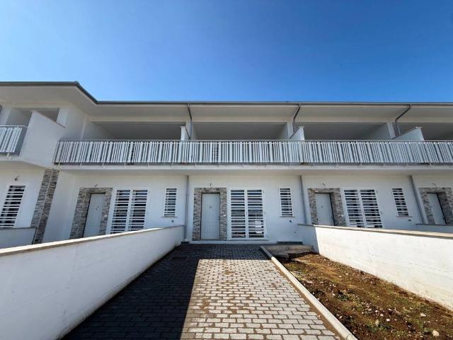 Villa Schiera in vendita a Guidonia Montecelio, Roma Capitale