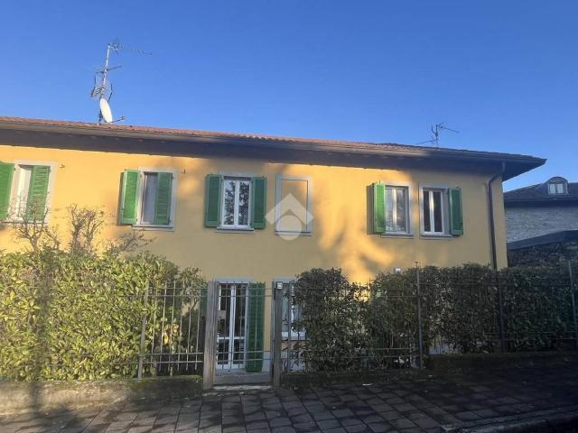 Villa Schiera in vendita a Imbersago, Lombardia