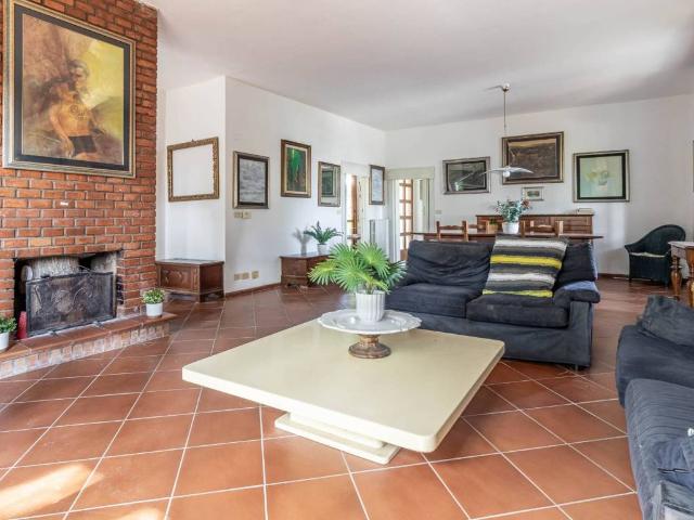 Villa Schiera in vendita a Nuovo Circondario Imolese, Imola