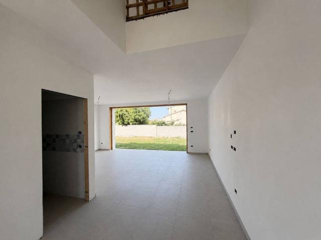 Villa Schiera in vendita a Nuovo Circondario Imolese, Imola
