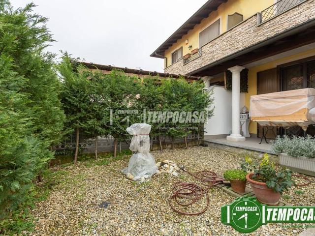 Villa Schiera in vendita a Inverno E Monteleone, Lombardia