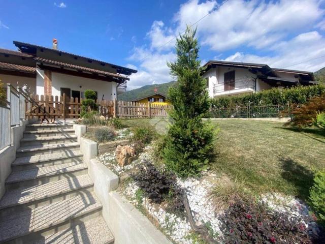 Villa Schiera in vendita a Reynaud, Inverso Pinasca