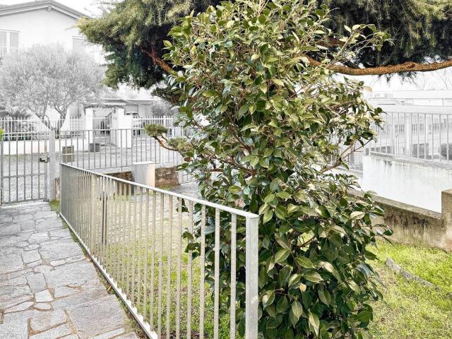 Villa Schiera in vendita a Inveruno, Lombardia