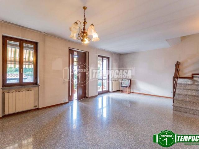 Villa Schiera in vendita a Inveruno, Lombardia