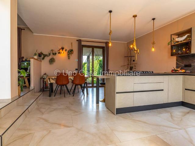 Villa Schiera in vendita a Piemonte, Torino