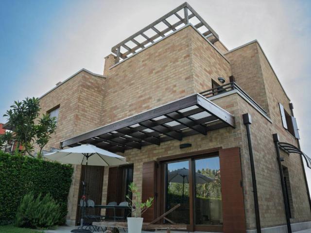 Villa Schiera in vendita a Jesolo, Veneto