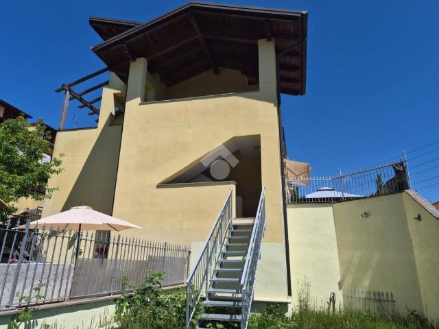 Villa Schiera in vendita a Roma Capitale, Lazio