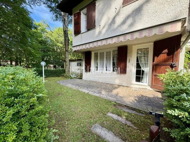 Villa Schiera in vendita a Unione dei comuni del Frignano, Lama Mocogno