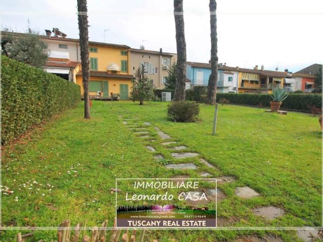 Villa Schiera in vendita a Lamporecchio, Toscana
