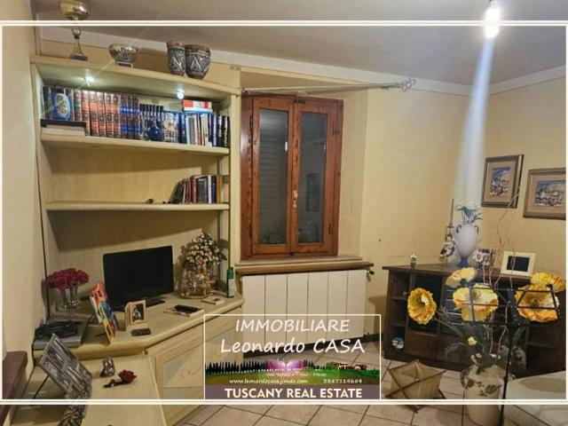 Villa Schiera in vendita a Lamporecchio, Toscana
