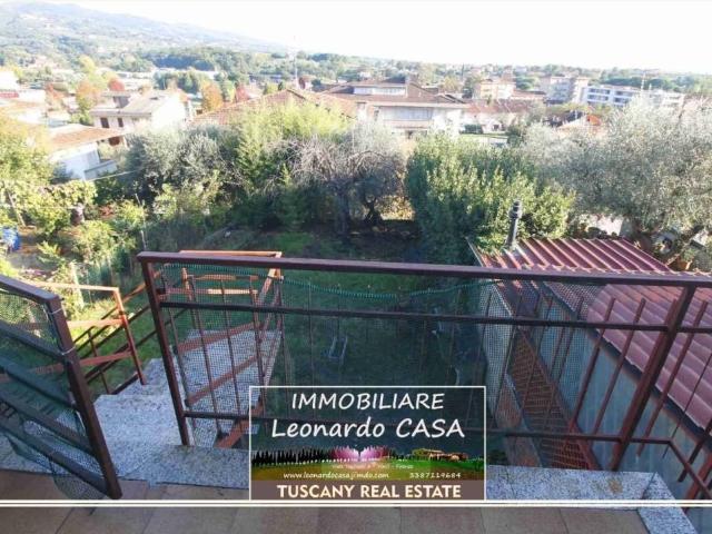 Villa Schiera in vendita a Lamporecchio, Toscana