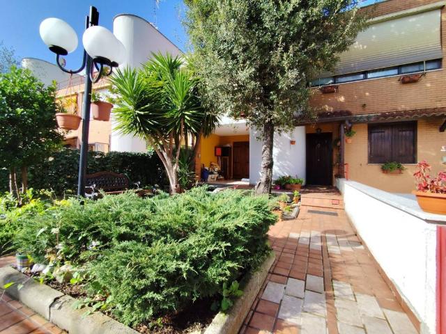 Villa Schiera in vendita a Persicara, Latina