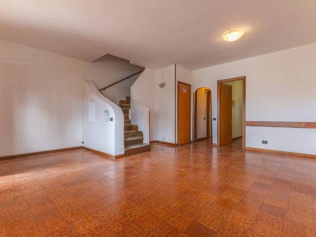 Villa Schiera in vendita a Nuova Latina, Latina