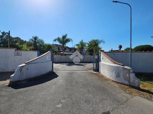 Villa Schiera in vendita a Lido di Latina, Latina