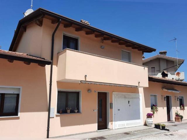 Villa Schiera in vendita a Latisana, Friuli-Venezia Giulia